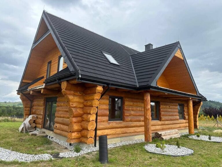Cena domu z bali 100m2 – co naprawdę wpływa na koszt takiej inwestycji?